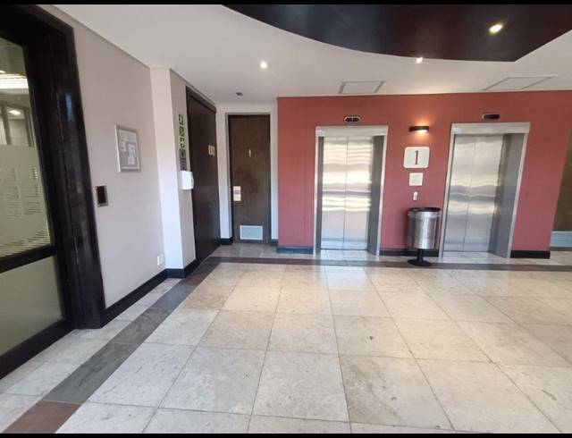 BUSINESS PROPERTY TO RENT IN WELTEVREDEN PARK